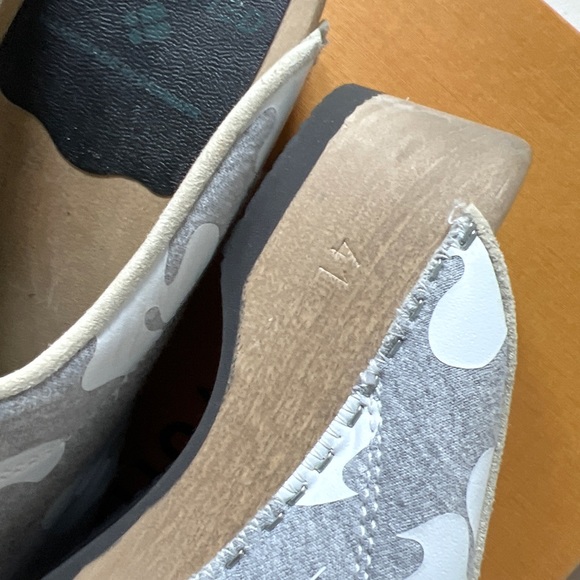 Closet Closing Today!: Magnafied Embla Clogs, Final PRICE FIRM - Picture 6 of 14